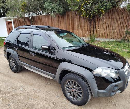 FIAT PALIO 1.8 MPI ADVENTURE WEEKEND 8V FLEX 4P MANUAL FIAT PALIO 1.8 MPI ADVENTURE WEEKEND 8V FLEX 4P MANUAL